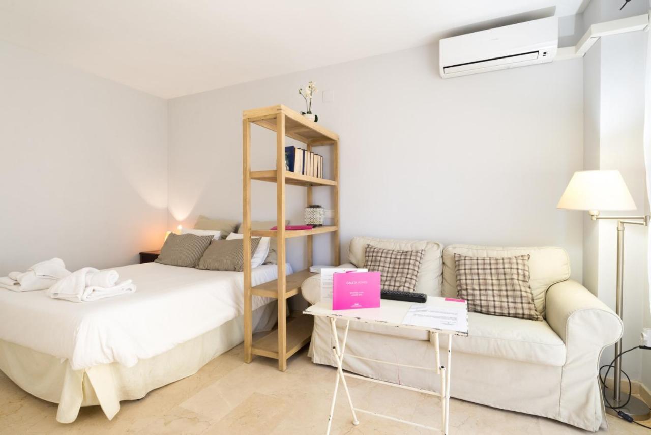 Studio Pedrega Apartamento Málaga Exterior foto